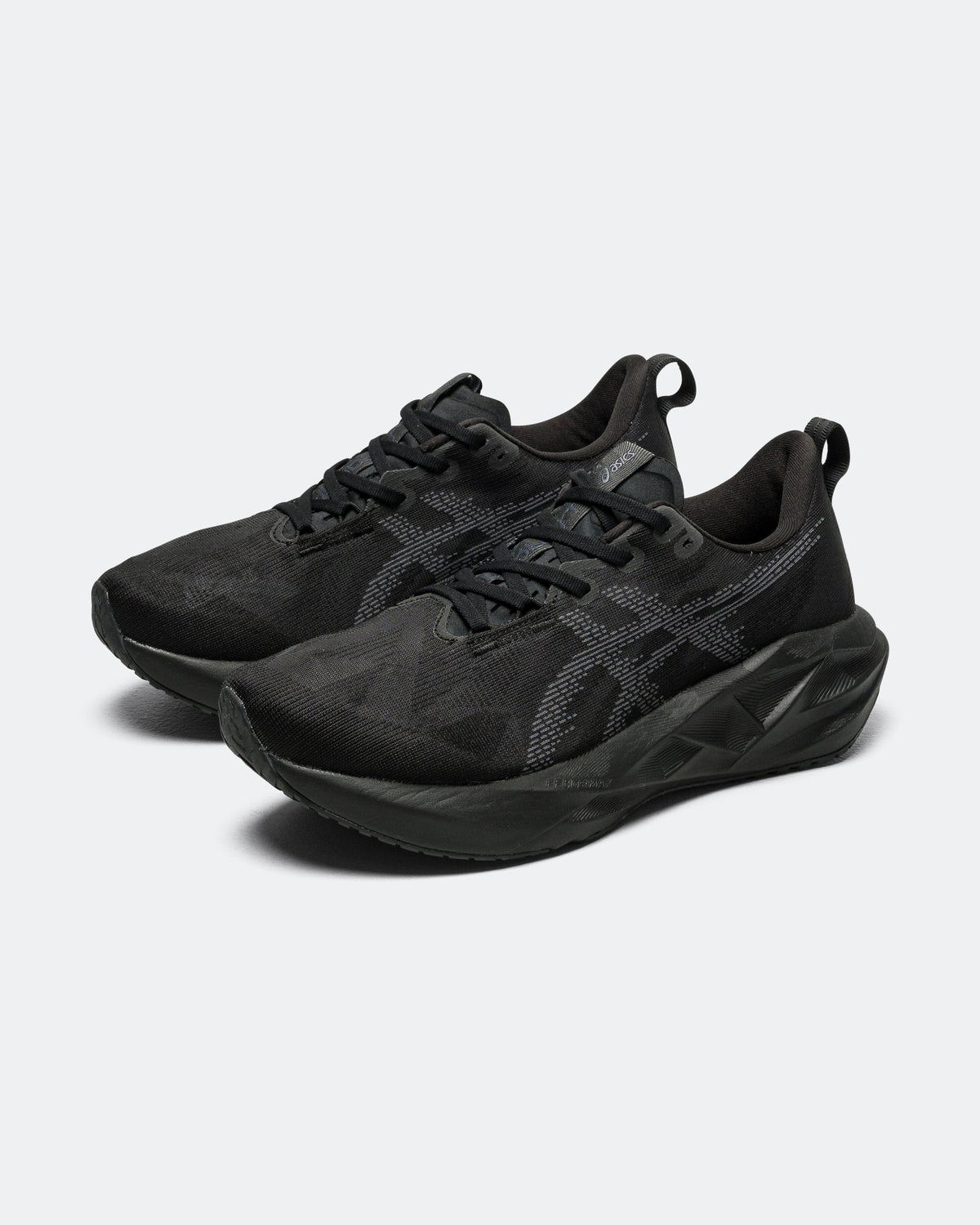 Mens Novablast 5 - Black/Carrier Grey